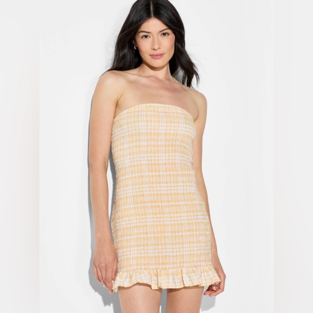💐2 for $35💐 NWT yellow Removable strap Smocked Tube bodycon Dress